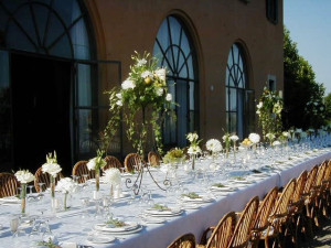 A Tuscan wedding table