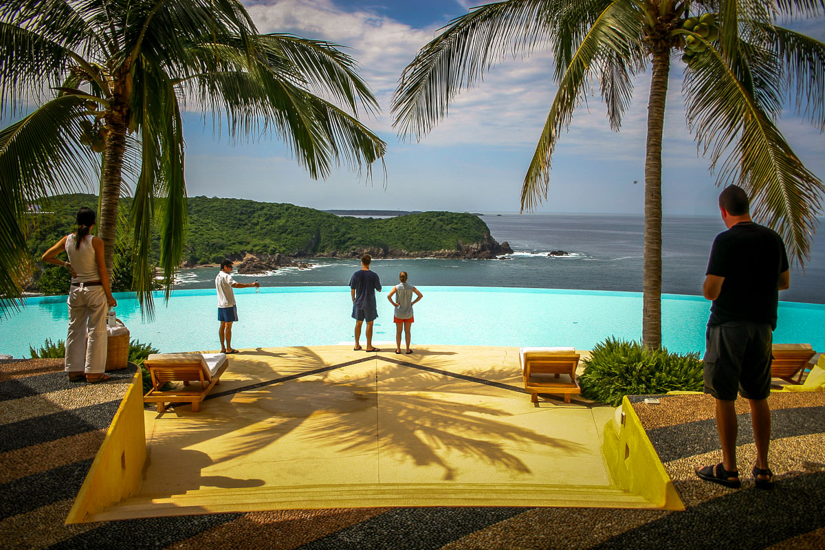 Careyes coastline Sol de Oriente amazing pool