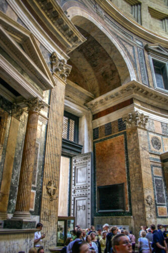 Pantheon arch