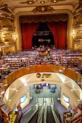 El Ateneo bookstore elevator stage