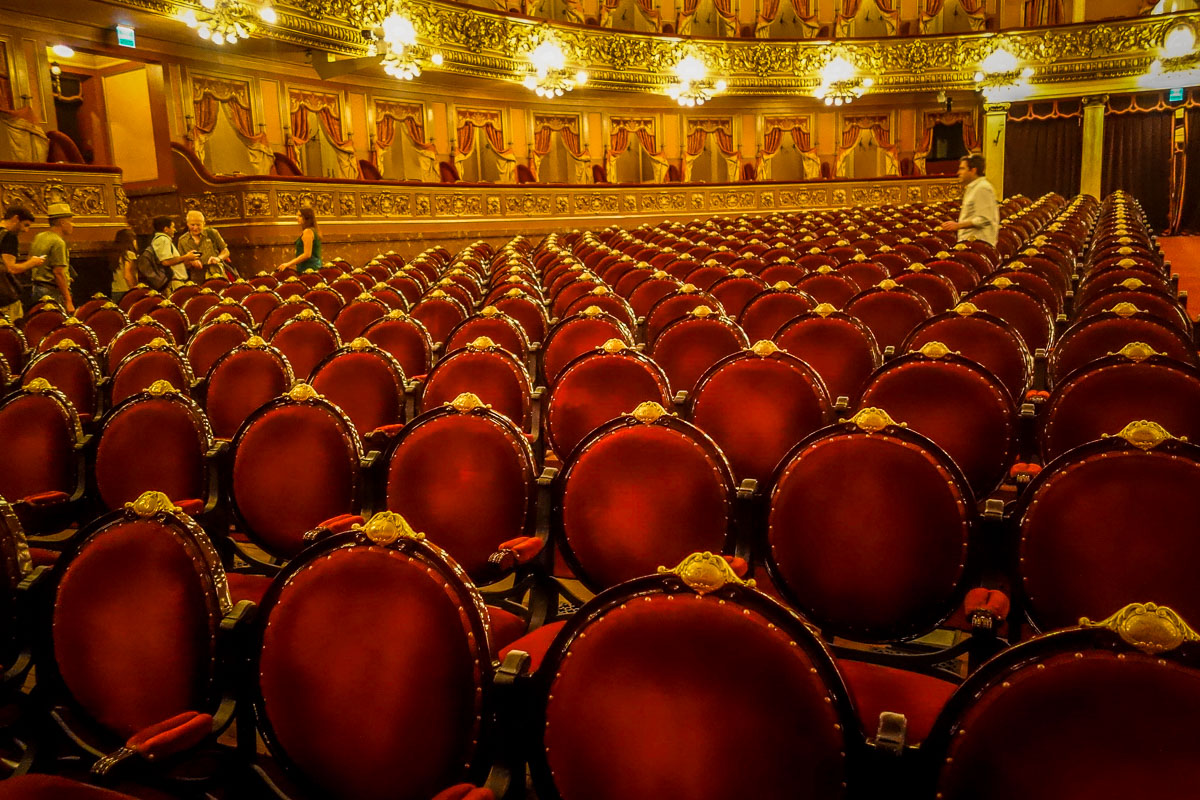 El Teatro Colón seats