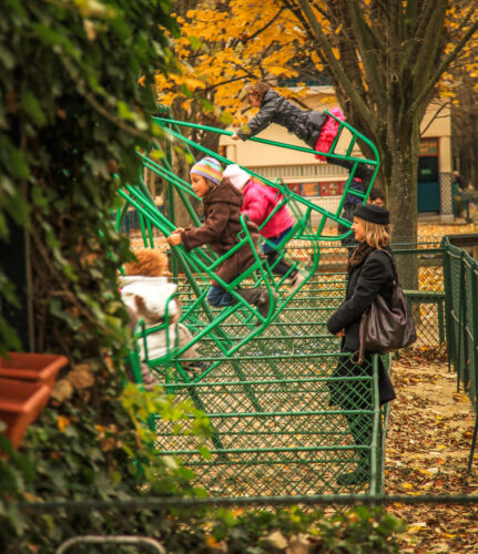 Jardin du Luxembourg swings