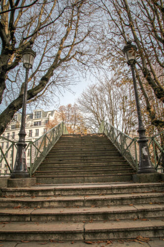Canal Saint-Martin steps