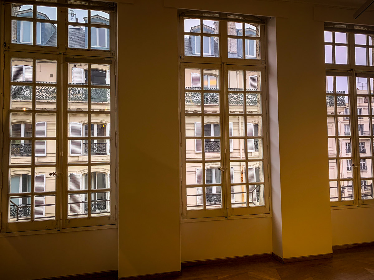 Maison Européenne de la Photographie windows
