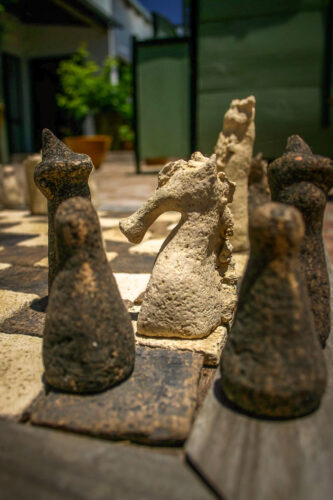 Hotel Garzón chess pieces