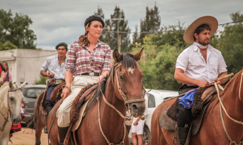 Garzón gaucho parade