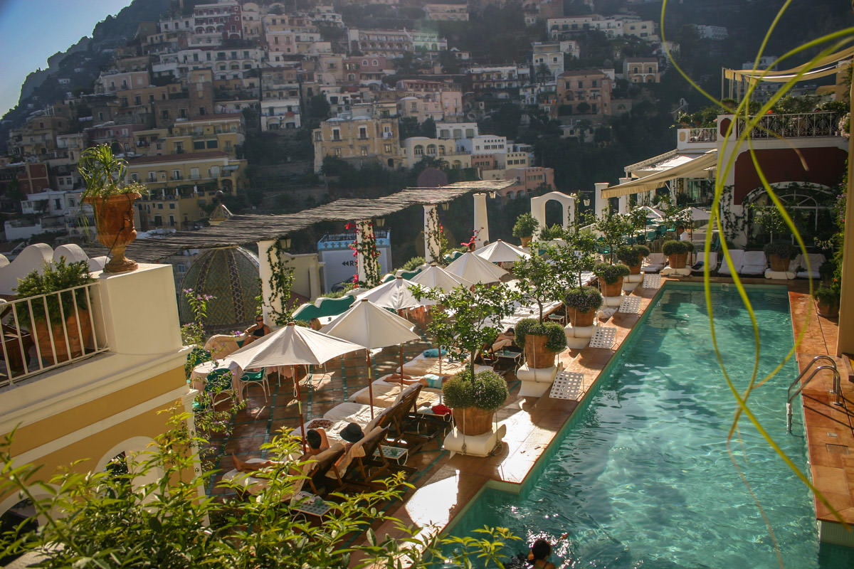 Le Sirenuse best hotel pool