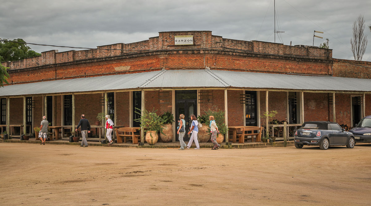 Restaurante Garzón entrance