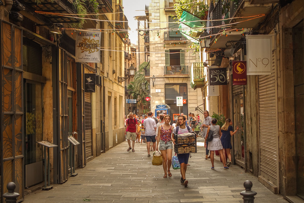 shopping street El Born Barcelona