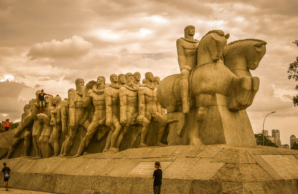 Monument to the Bandeiras