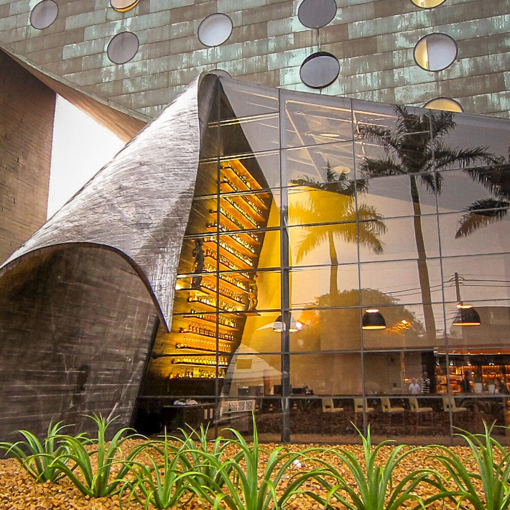 Hotel Unique São Paulo exterior