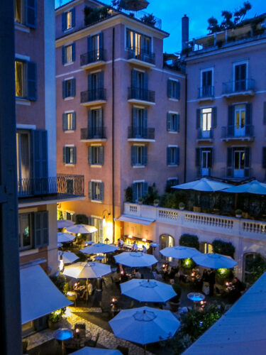 Hotel de Russie Roma view of restaurant