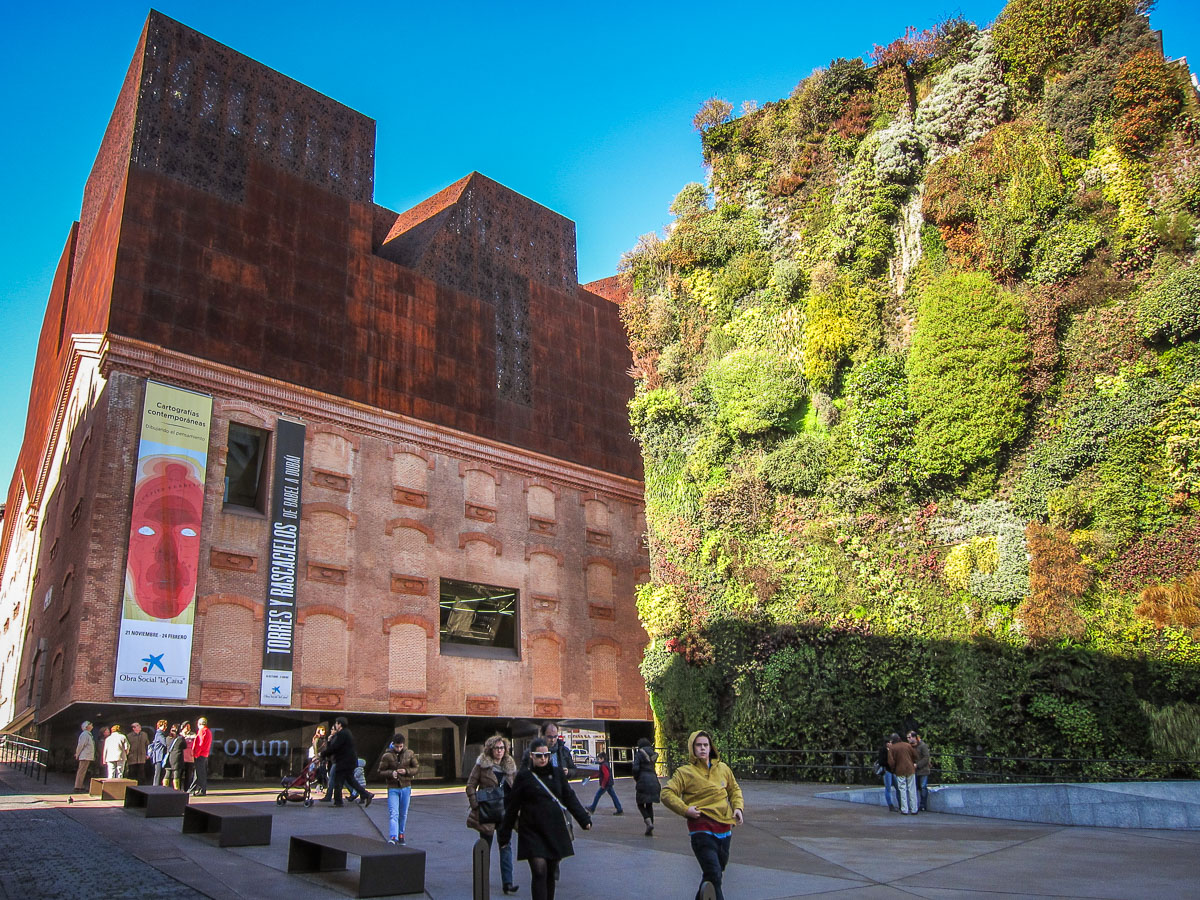 CaixaForum Madrid  living wall