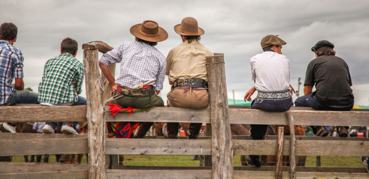 GO TO A GAUCHO CARNIVAL FESTIVAL IN GARZÓN URUGUAY