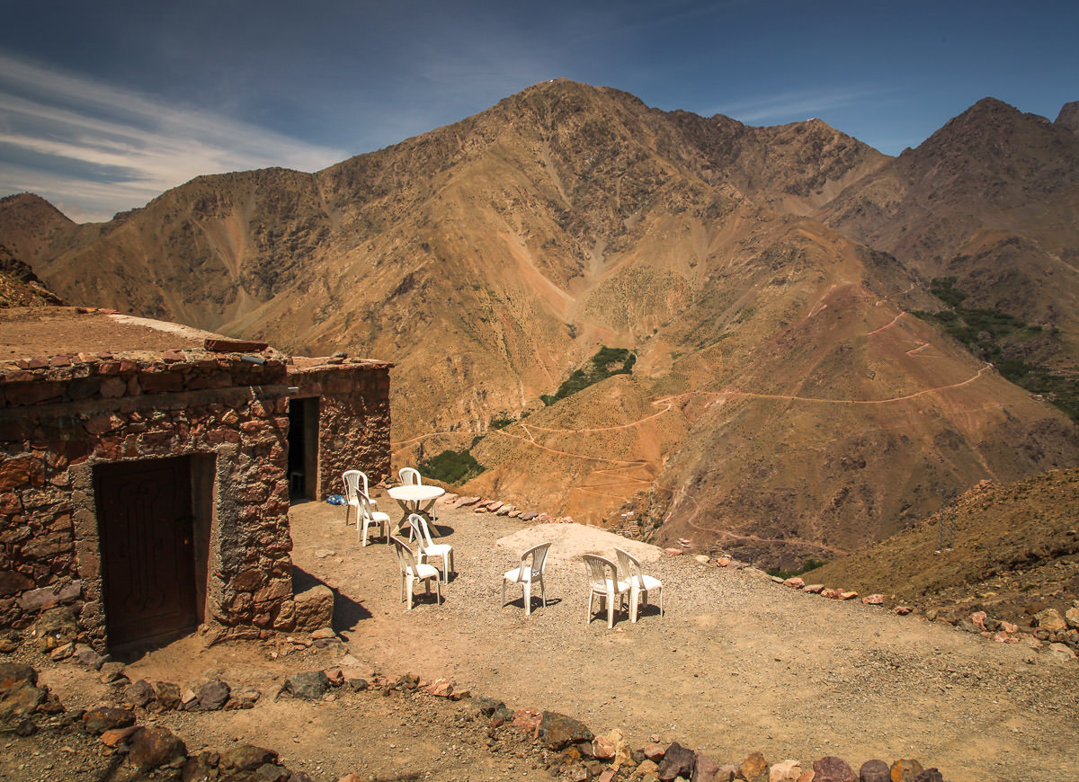 rest stop hiking atlas mountains