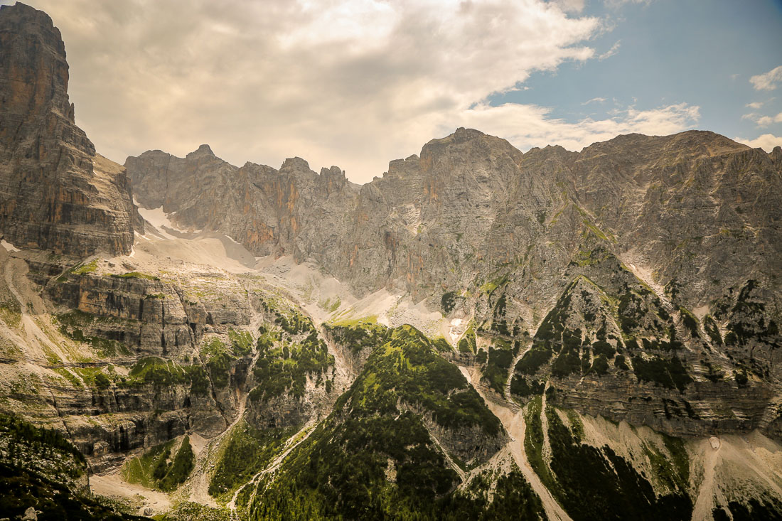 Trail to rifugio Brentei mountains