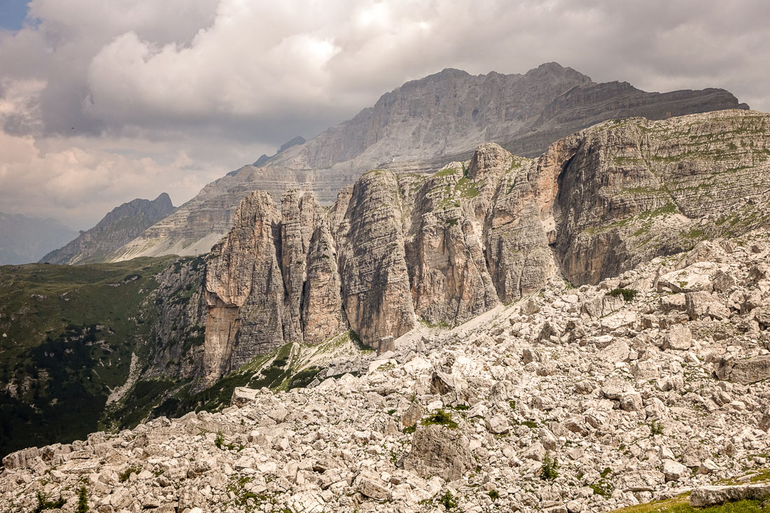 rock formation trail to Rifugio Tuckett