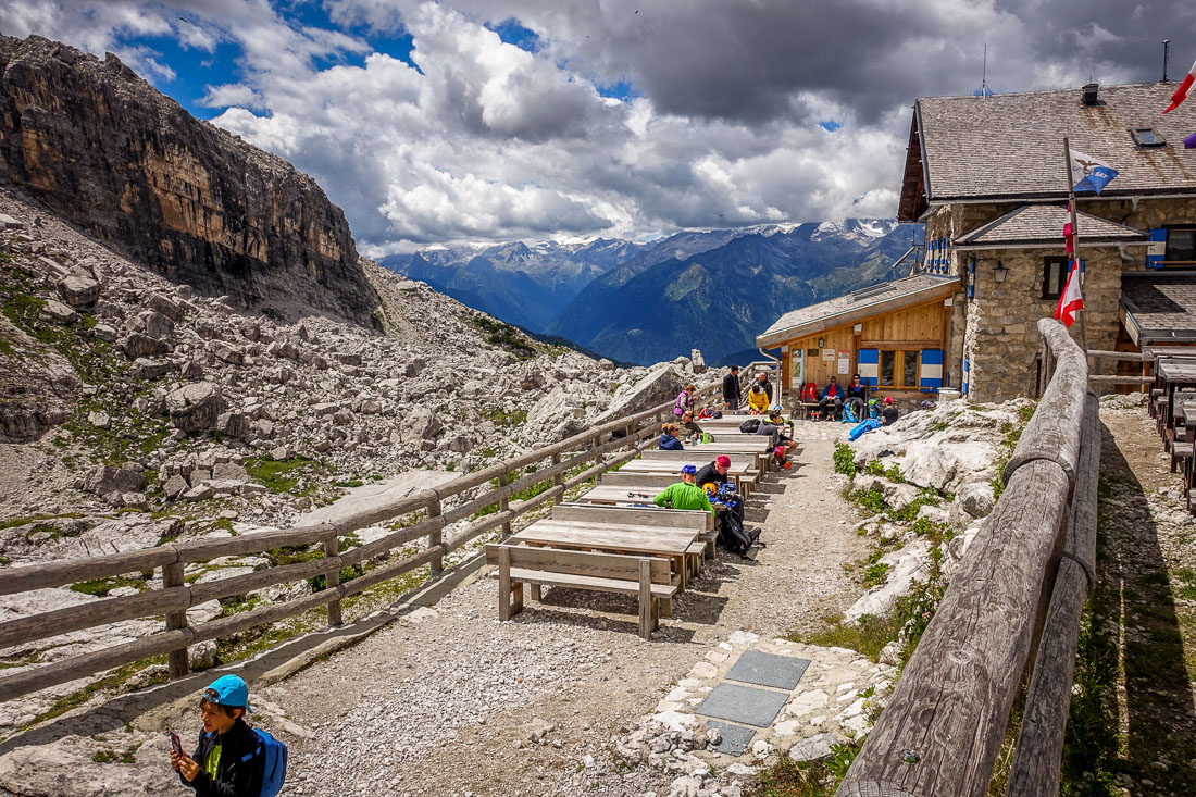 Sunny deck Rifugio Tuckett