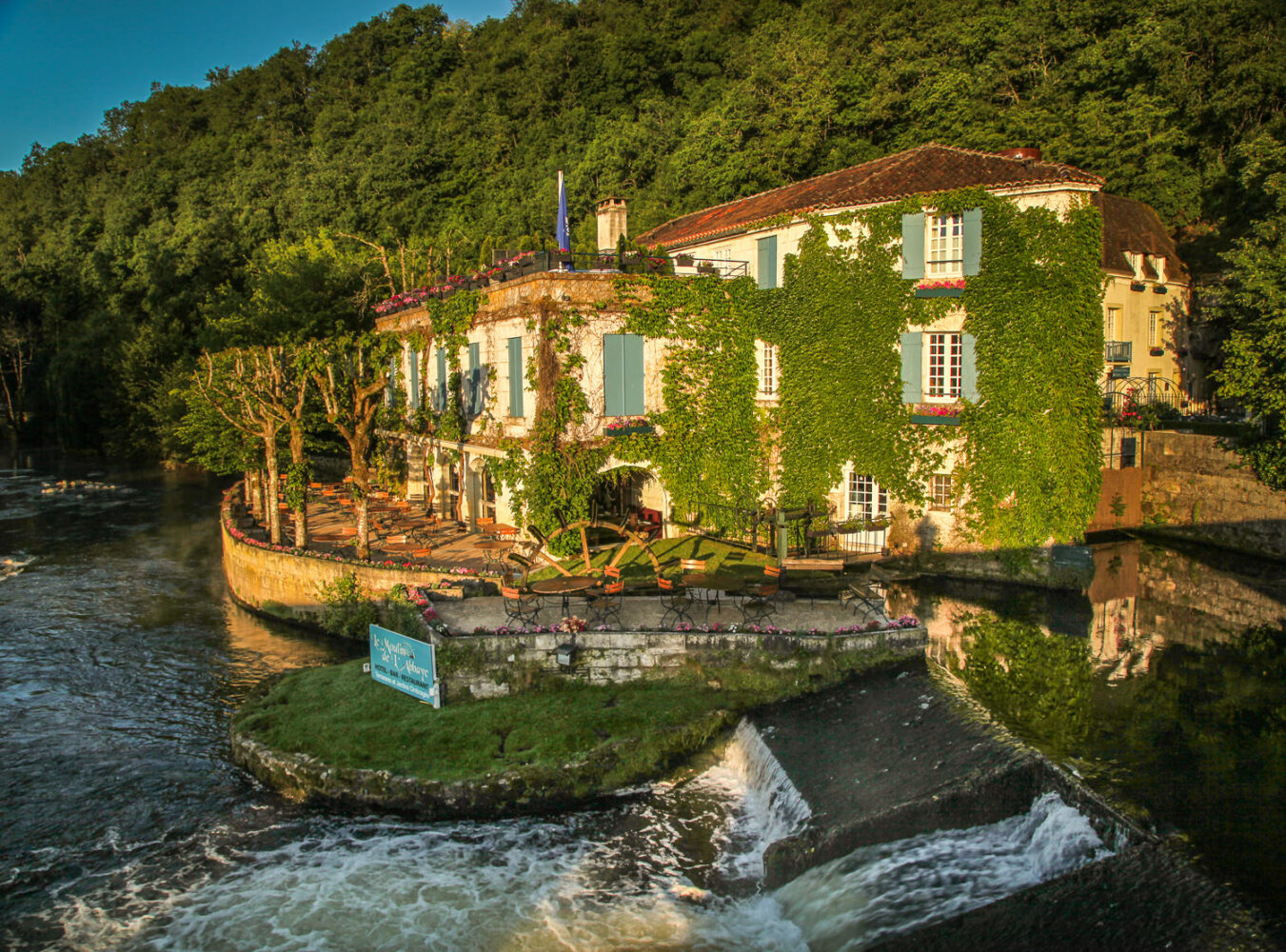 Le Moulin de l'Abbaye sunrise