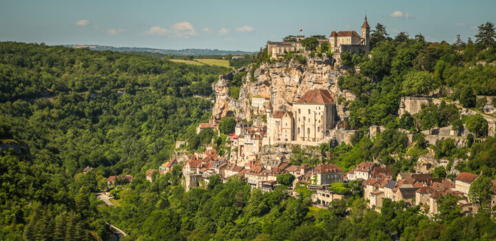 EXPLORE THE STORYBOOK VILLAGES OF DORDOGNE, FRANCE