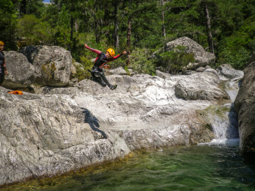 jumping from rock Canyoning in Corsica