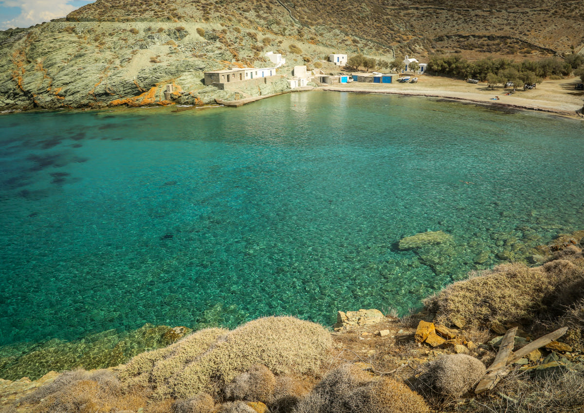 Agios Georgics Folegandros clear water