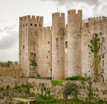 OBIDOS–A COOL CASTLE VILLAGE IN PORTUGAL SEEN IN “GAME OF THRONES”