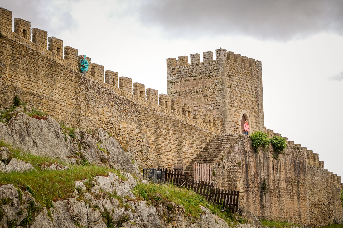 Óbidos castle walls woman