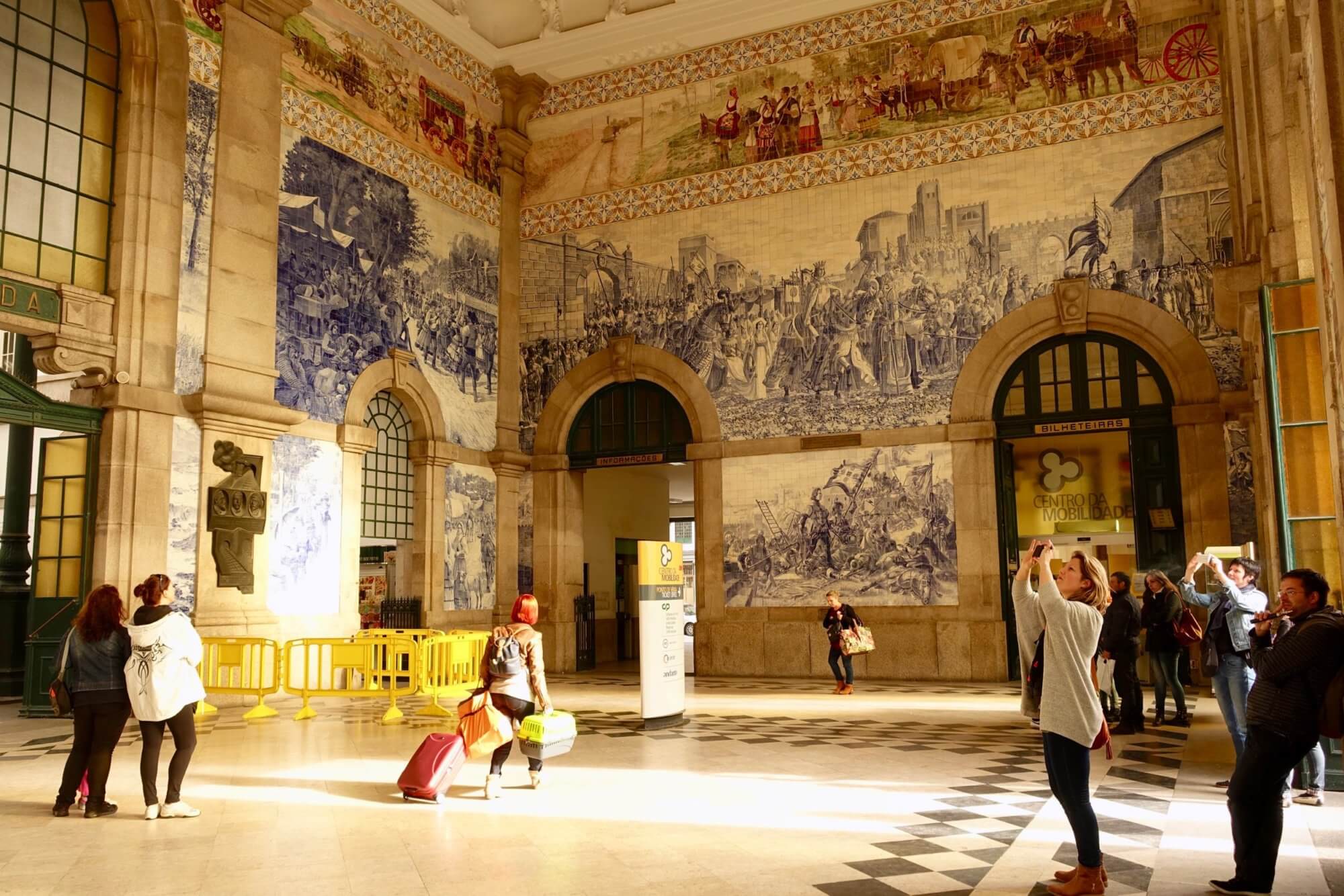 São Bento railway station in the morning