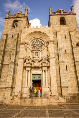 Porto cathedral entrance