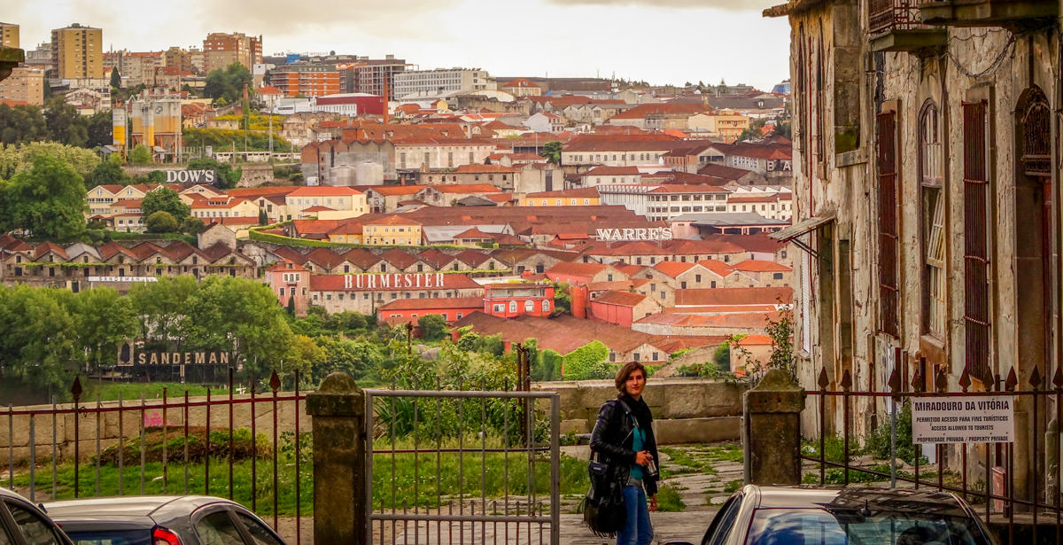 View over Gaia from Baixa Porto