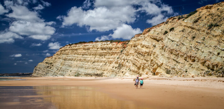 THE BEST BEACHES OF PORTUGAL’S WESTERN ALGARVE