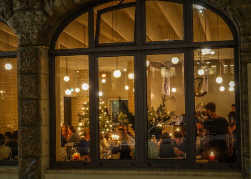 Michelberger Hotel restaurant windows