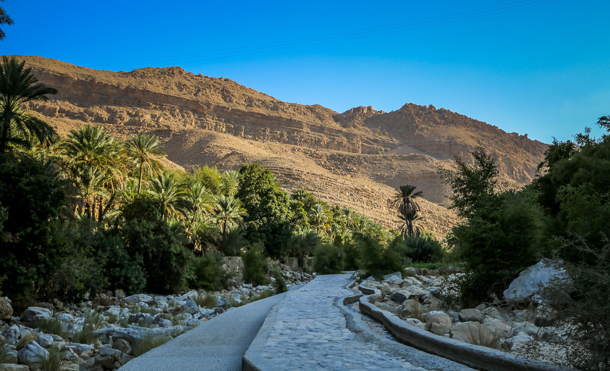 Wadi Bani Khalid Oman pathway