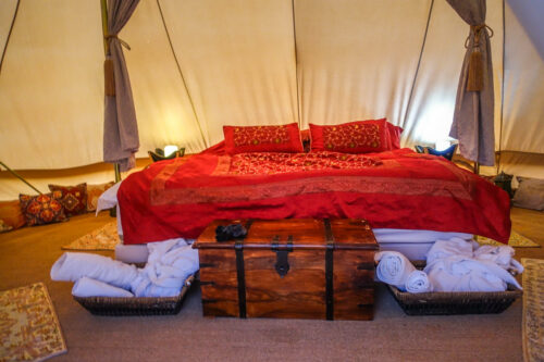 Canvas Club Private Tent Camp Wahiba Sands bed