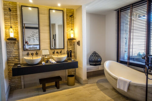 Alila Jabal Akdar room bathroom