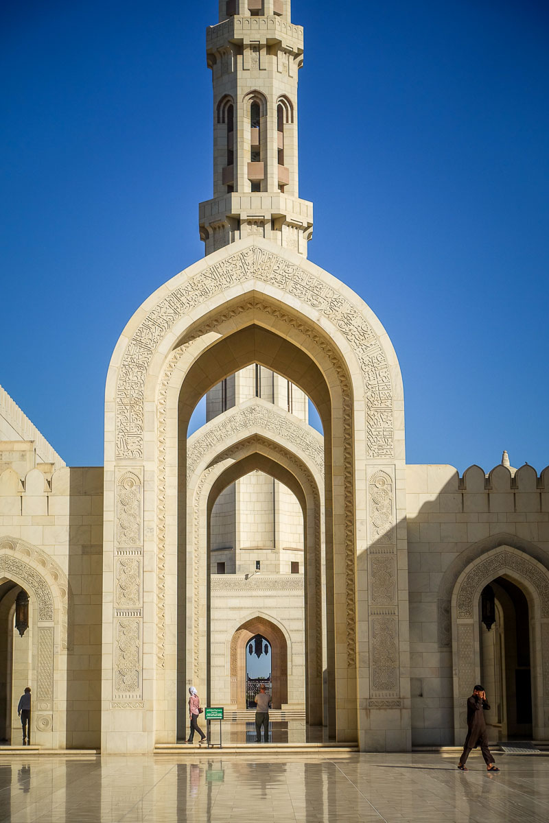 A HALF-DAY TOUR OF MUSCAT - You Should Go Here