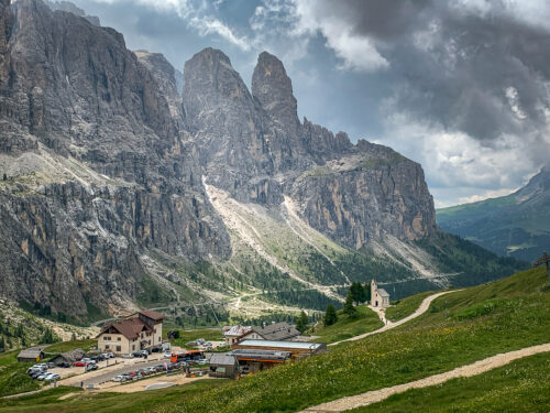 Passo Gardena view of restaurants