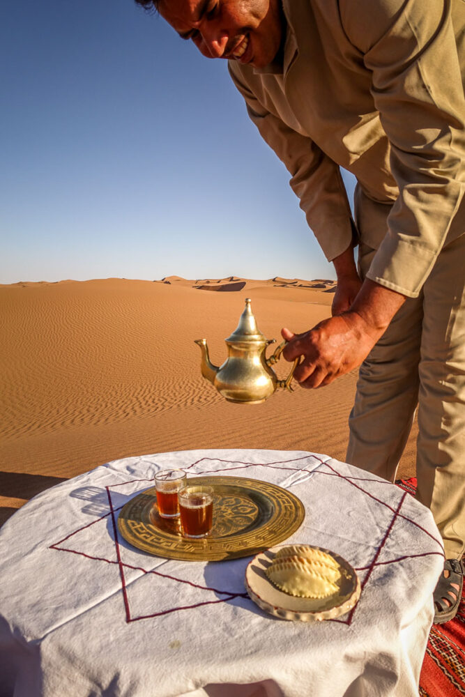 Dar Ahlam desert welcome tea