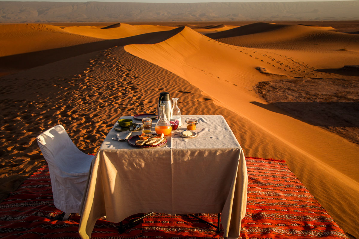 Dar Ahlam tent camp sunrise breakfast