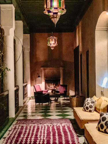 El Fenn lobby fireplace