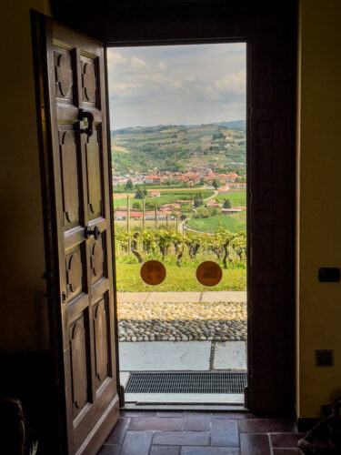 doorway view Manfredi Bricco Rosso