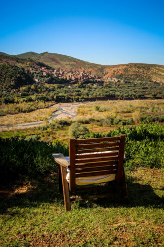 Kasbah Bab Ourika chair with view