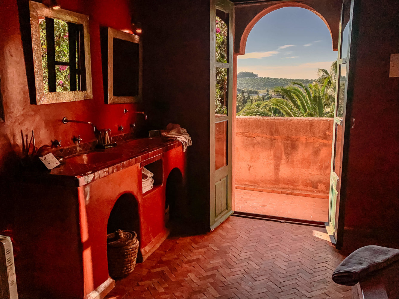 Mogador Suite bathroom Le Jardin des Douars