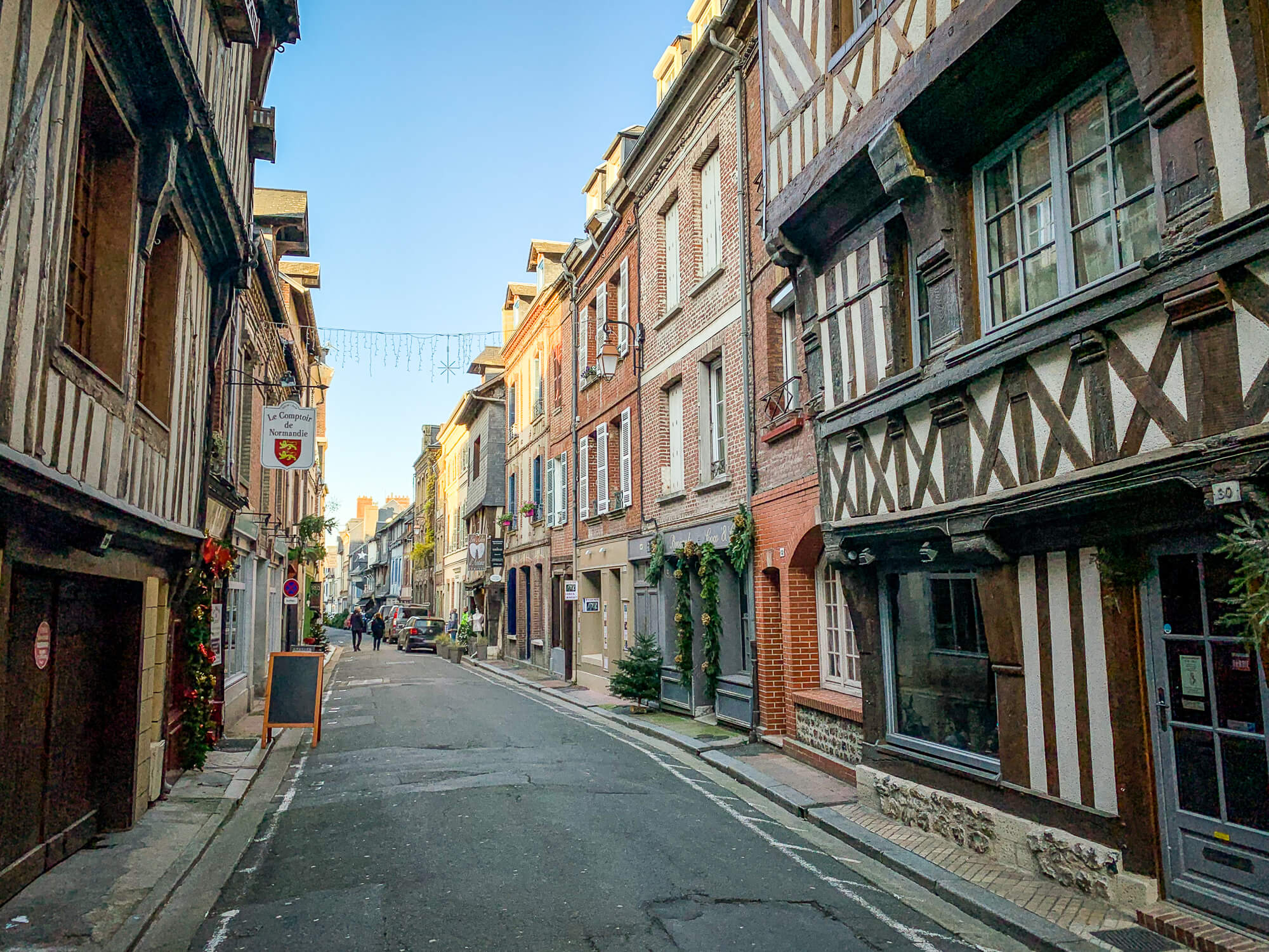 Honfleur beautiful street