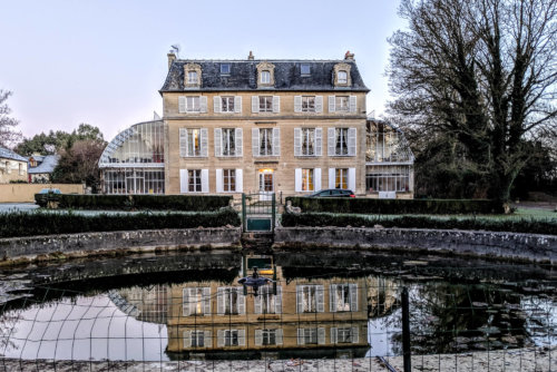 Château de Damigny reflection