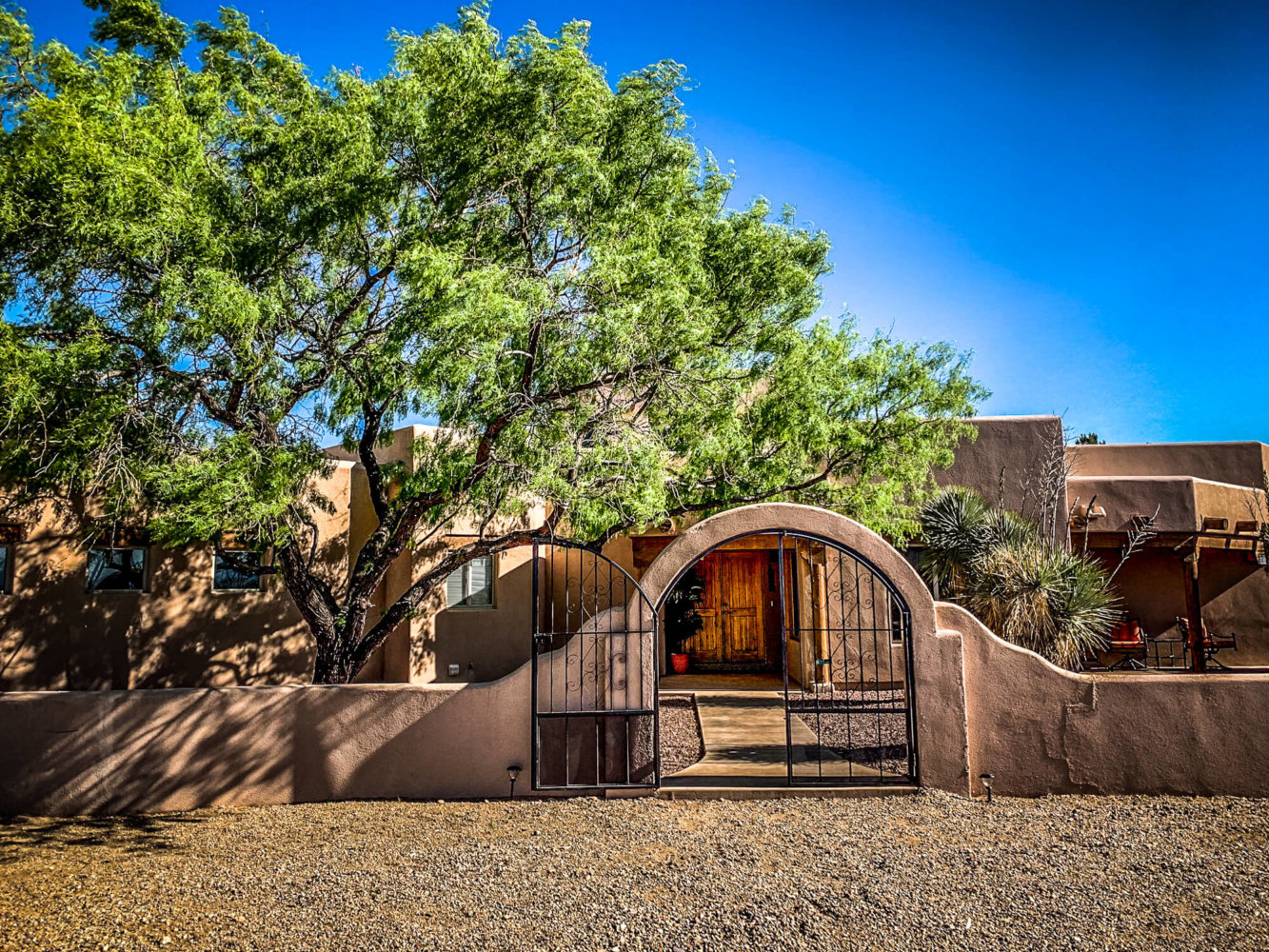 Painted Pony Resort New Mexico main entrance