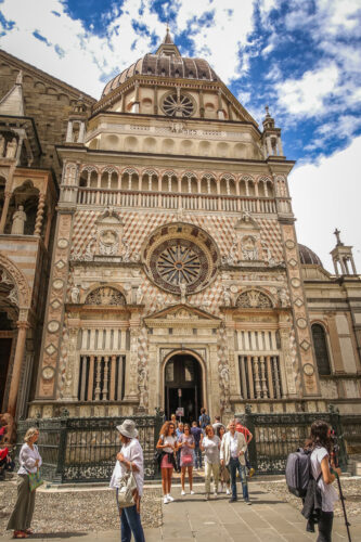 Bergamo church entrance