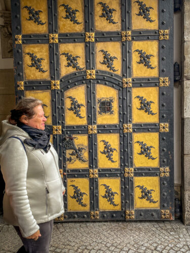 Neues Rathaus entrance door