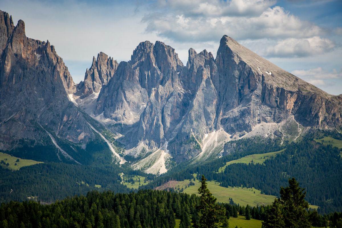 Sassolungo from Alpe di Siusi zoom shot